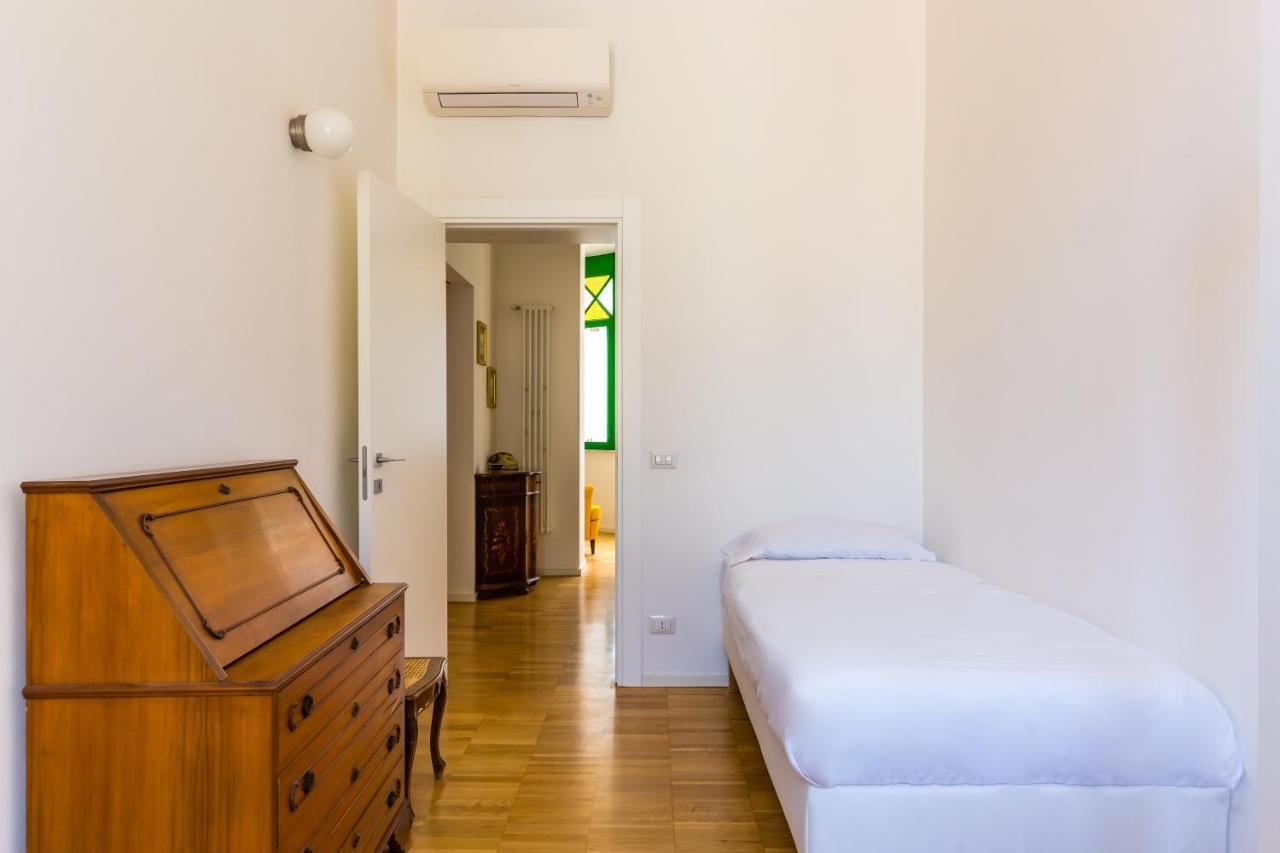 Nova Stylish House In Center By Napoliapartments Apartment *